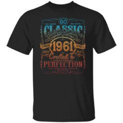 Vintage 1961 Limited Edition Gift 60 years old 60th Birthday T-Shirt