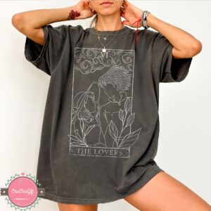 Howl and Sophie Vintage Graphic Tee from Sapelle