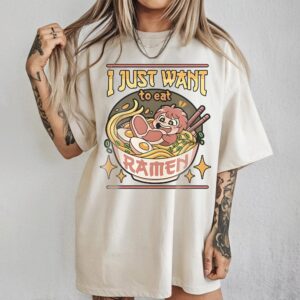 I Just Want to Eat Ramen Graphic Tee