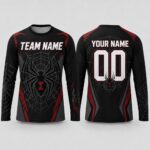 Sapelle Spider Halloween Long Sleeve Graphic Tee
