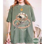 The-Cat-Return-Baron-Graphic-Tee-Sapelle-2