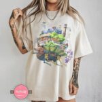 Vintage-Howls-Moving-Castle-Graphic-Tee-Sapelle-1
