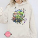 Vintage-Howls-Moving-Castle-Graphic-Tee-Sapelle Vintage Howl's Moving Castle Graphic Tee Sapelle