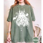 Vintage-Totoro-Y2K-Graphic-Tee-by-Sapelle-2